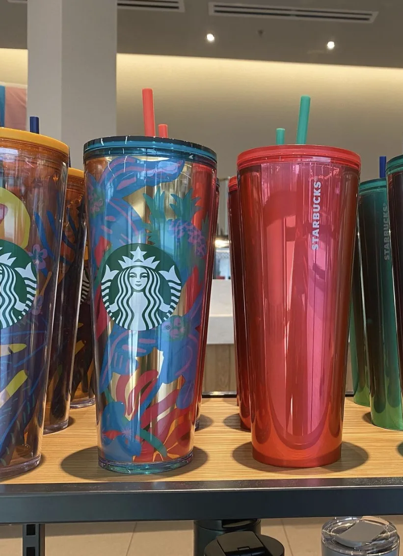 Must-have summer merchandise at Starbucks