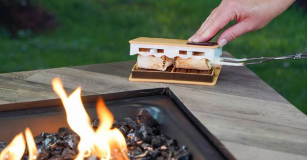 This Hershey’s S’mores Buddy Will Help You Make The Perfect S’mores without Getting Fingers Sticky