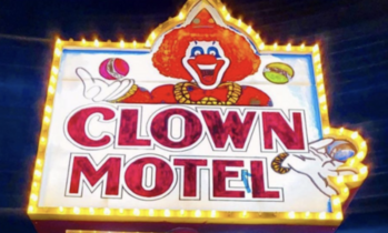 This Creepy Clown Motel Has Been Dubbed ‘America’s Scariest Motel’ And I Think I’ll Pass