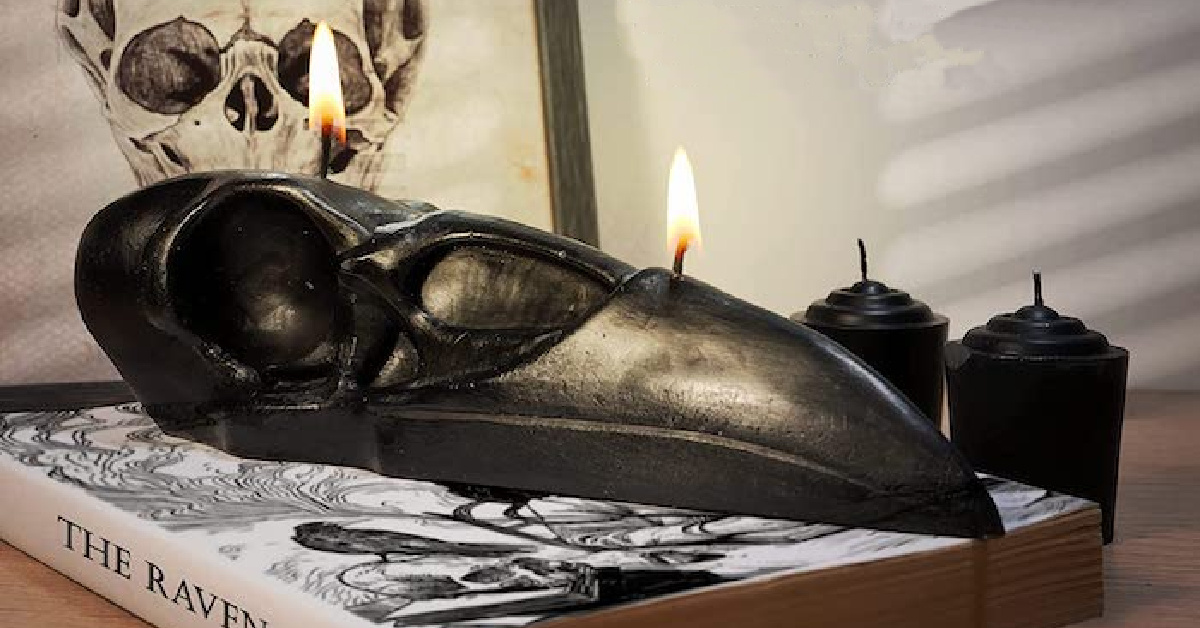 You Can Get A Black Raven Skull Candle To Give Your Home All The Spooky Halloween Vibes This Year