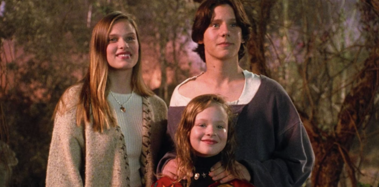 Max and Allison From ‘Hocus Pocus’ Will Not Be Returning for the Sequel and People Are Not Happy About it