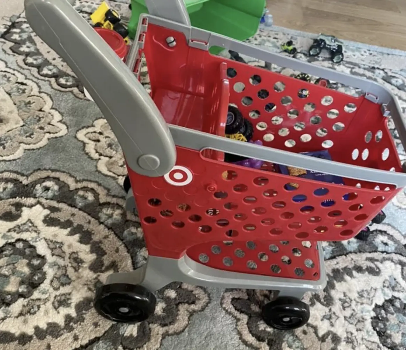 Target Has a New Mini Shopping Cart for Kids That Comes With Groceries and  a Coffee Cup