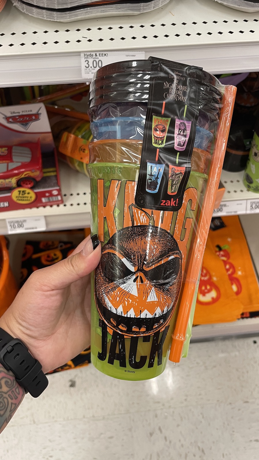 Target Is Selling $10 Hocus Pocus Halloween Cups That Glow In The Dark