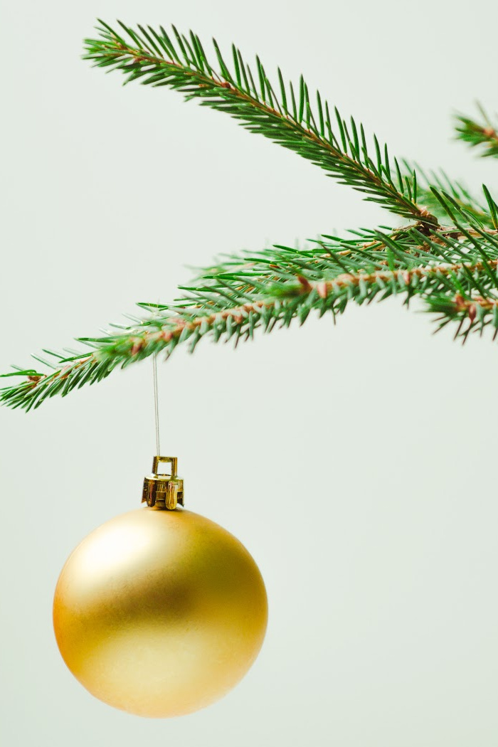 How To Conveniently (& Safely) Store Your Christmas Ornaments