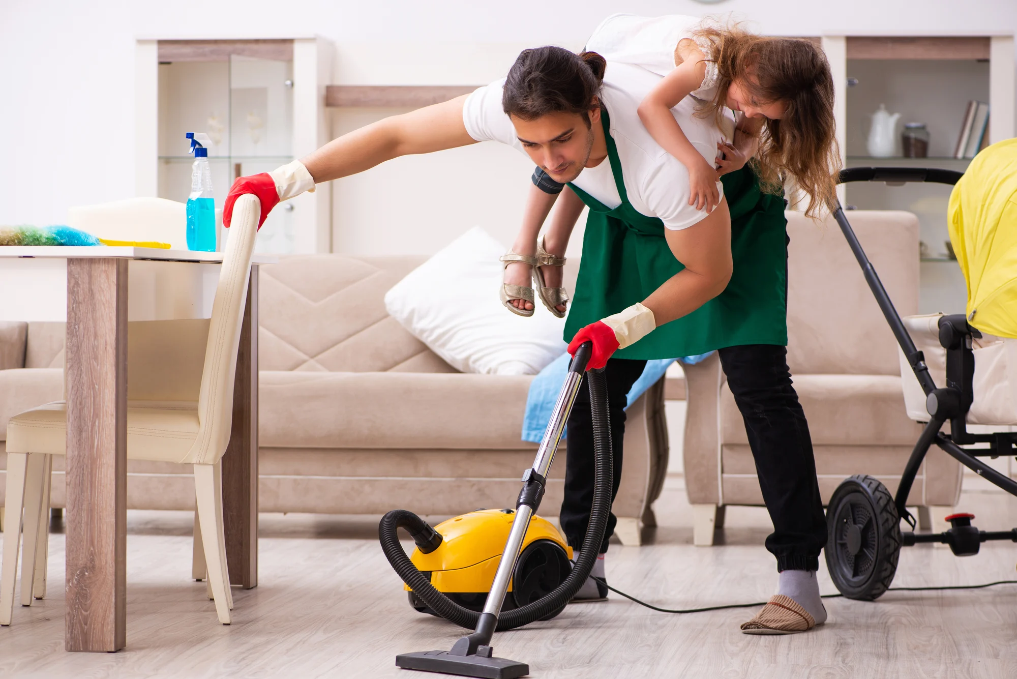 How Doing Household Chores Strengthens the Family Bond - CyberParent