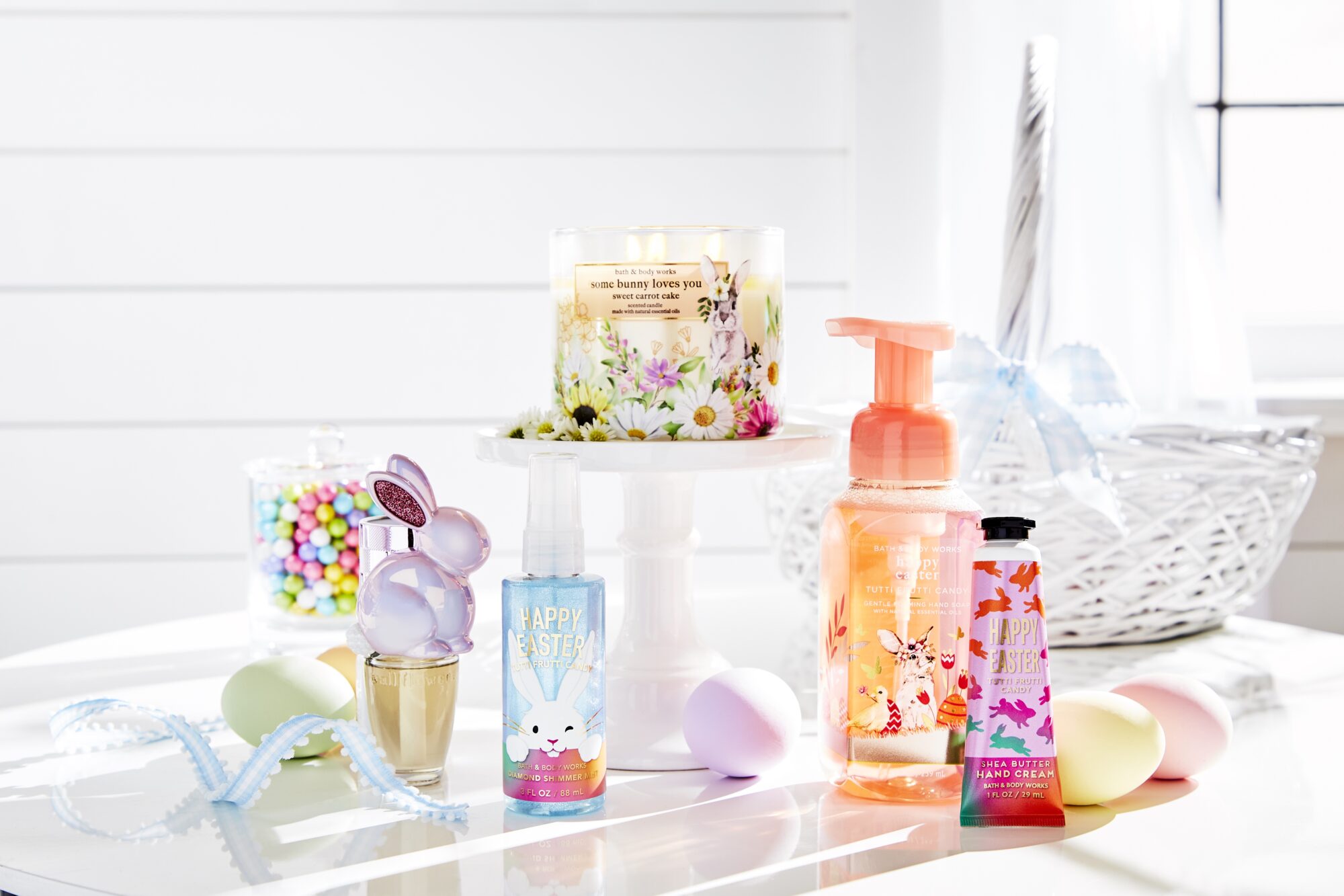 Bath & Body Works Just Dropped Their Easter Collection and I Want It All