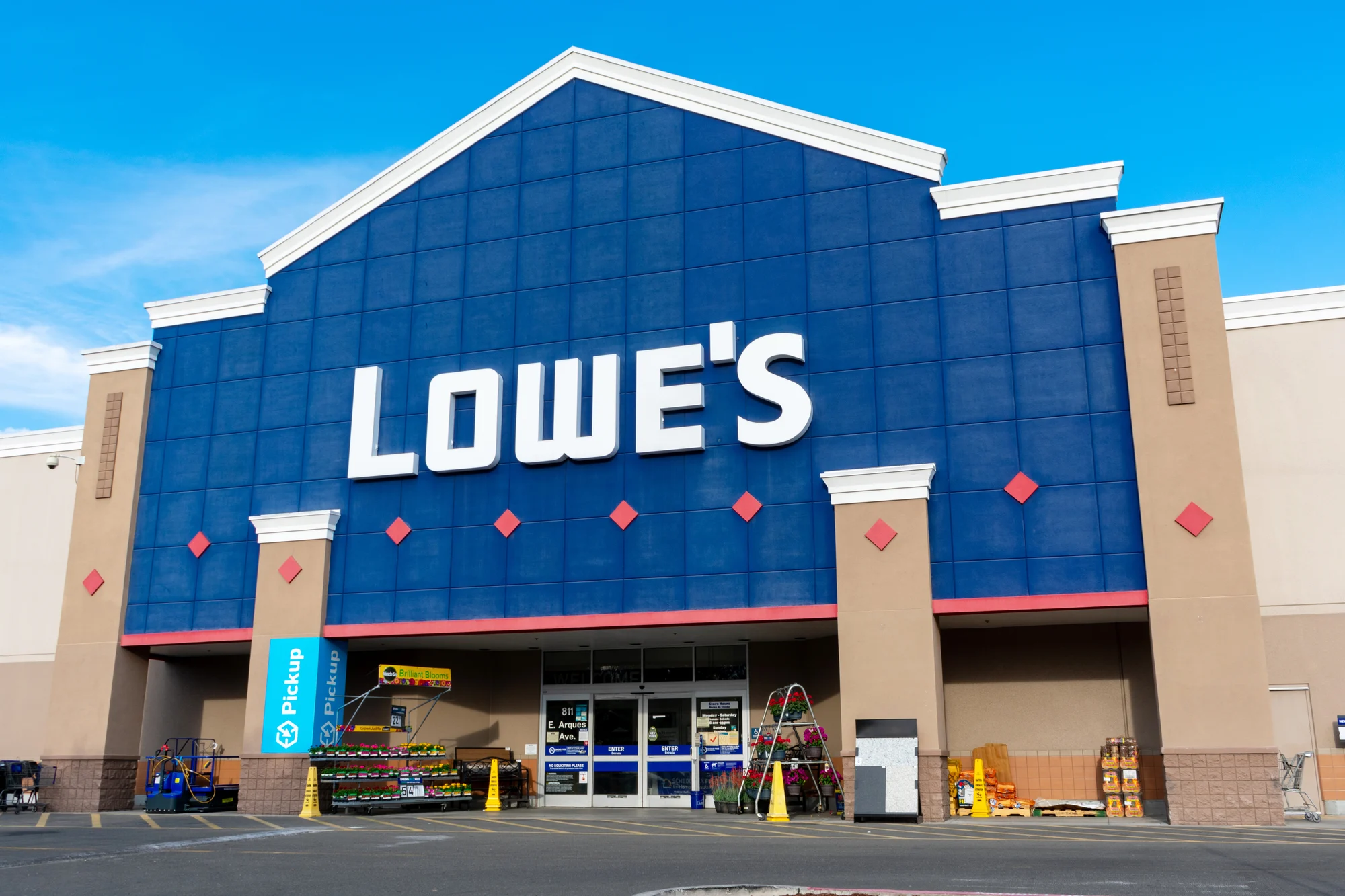 Here's A Sneak Peek at The Lowe's Halloween Collection 2023