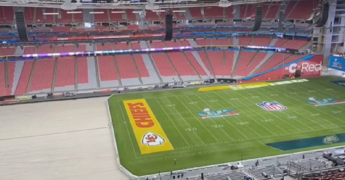 This Video Shows How They Roll Out the Super Bowl Field to Get Sun and It’s Crazy Cool