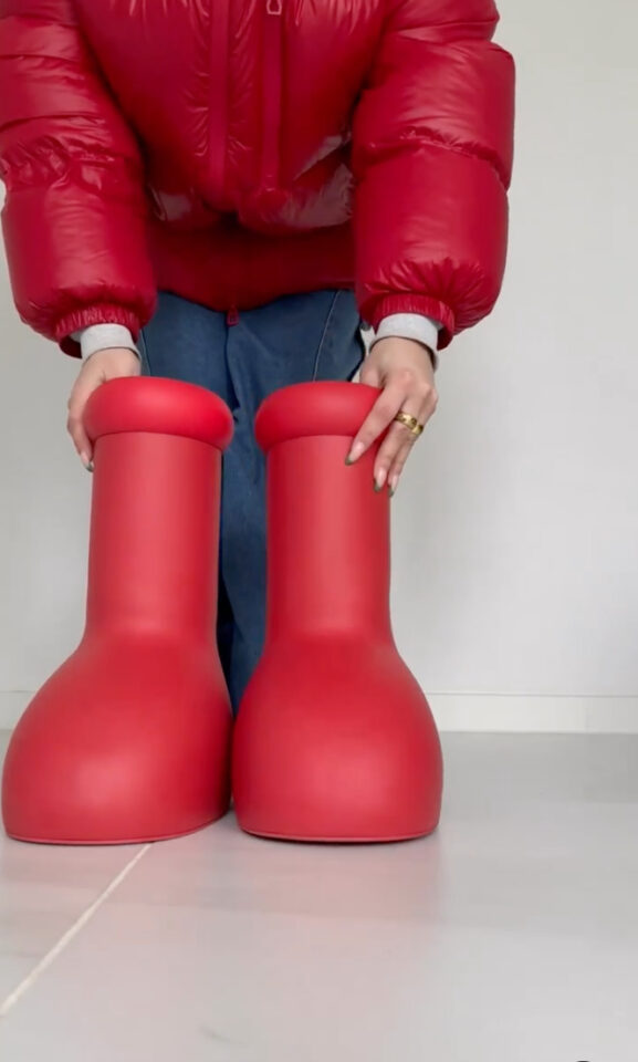 People Are Obsessed with These $350 Cartoon Boots And Now I Want Them