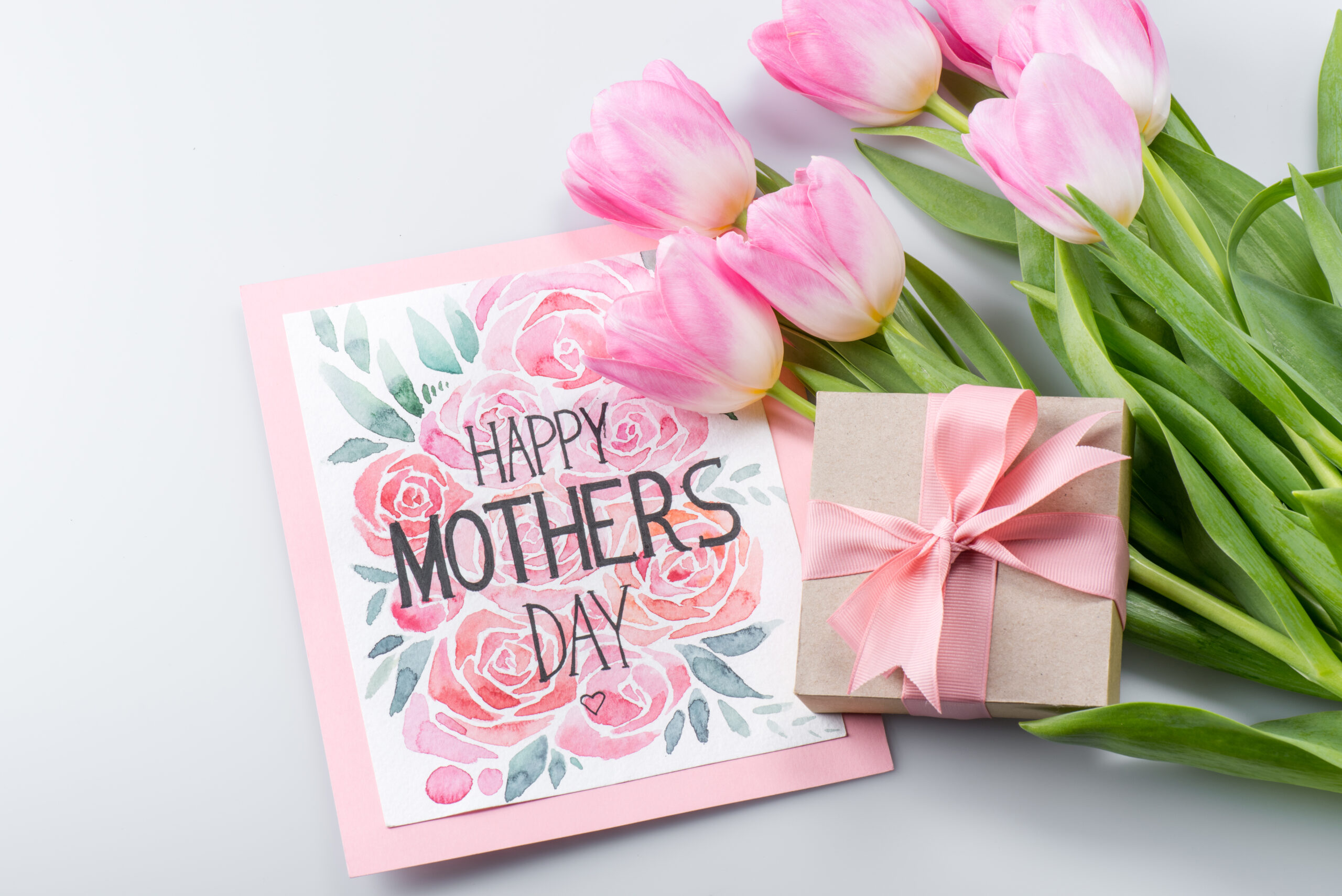Открытки маме очень красивые. Современные открытки. День матери. Открытки с днём матери. Стильные открытки с днем матери.