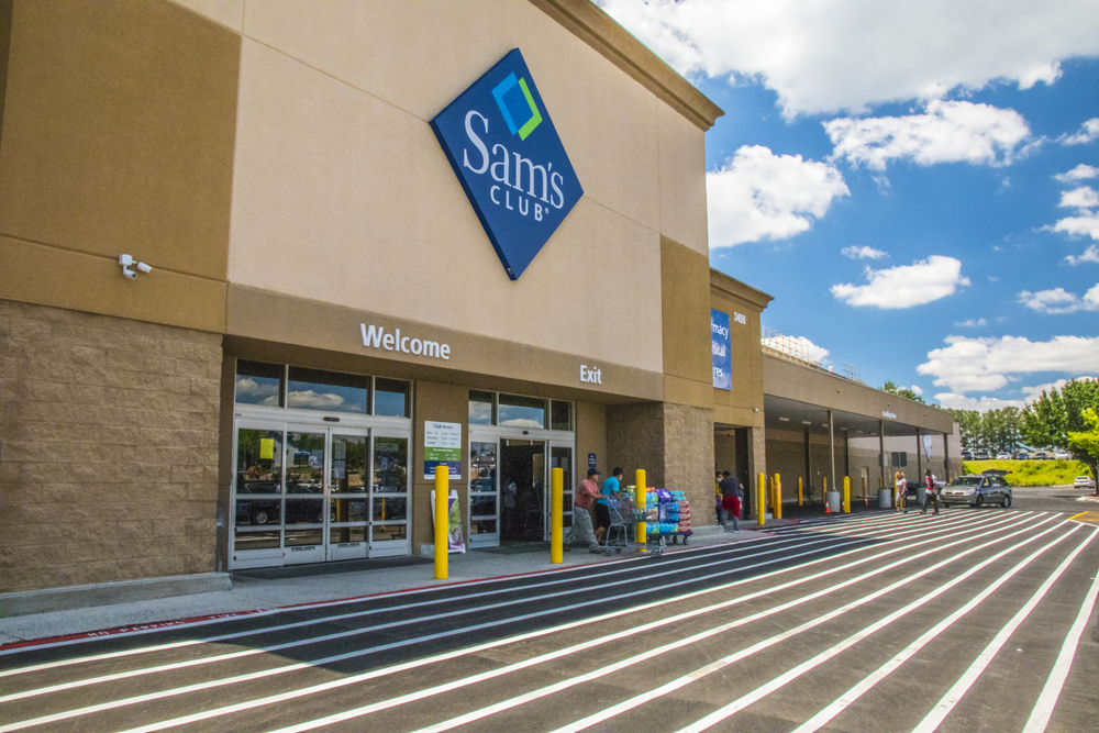 Today is Free Cupcake and Drink Day at Sam’s Club