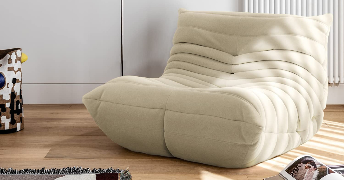 People Are Obsessed with This Lounge Sofa Chair Because of How Comfy It Is and I’ll Take Two