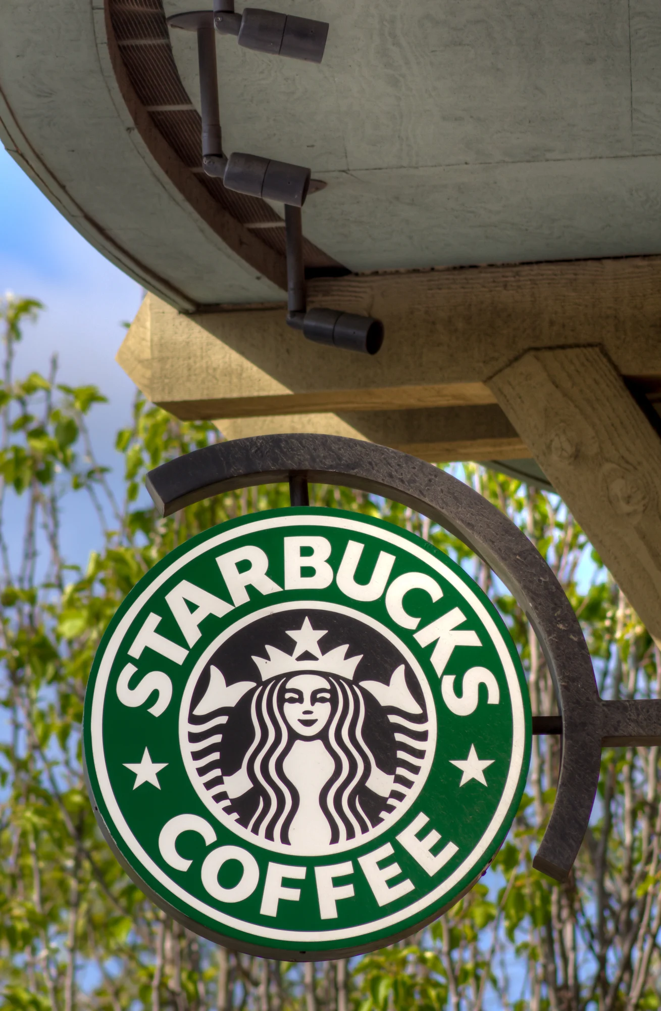 Mistakes You're Making When Ordering Starbucks — Ordering At Starbucks