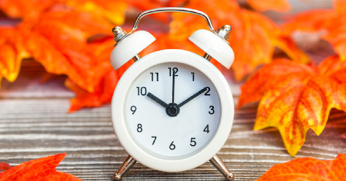 The End Of Daylight Savings Time Is Almost Here. Here’s When To Set Those Clocks Back.