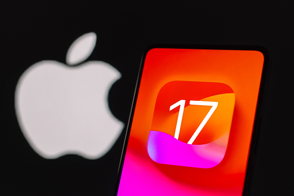 People Are Saying iOS 17 Is Changing Privacy Settings Without Permission. Here’s How to Fix It