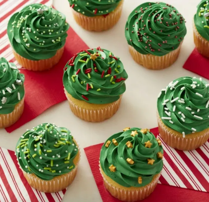 Frosting Christmas Tree Boards Are The Hot New Food Trend For The Holidays