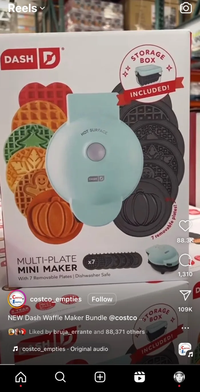 Dash Holiday Mini Maker Set of 4, Heart, Gingerbread and Christmas Tree  Mini Waffle Maker