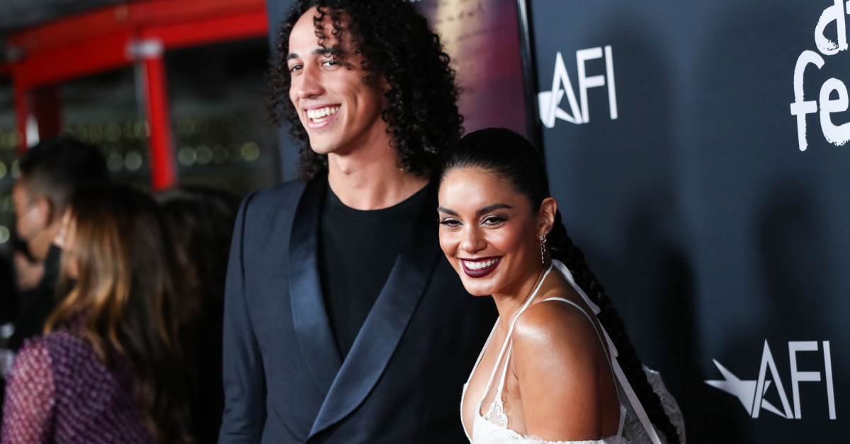 Vanessa Hudgens Is Officially a Married Woman