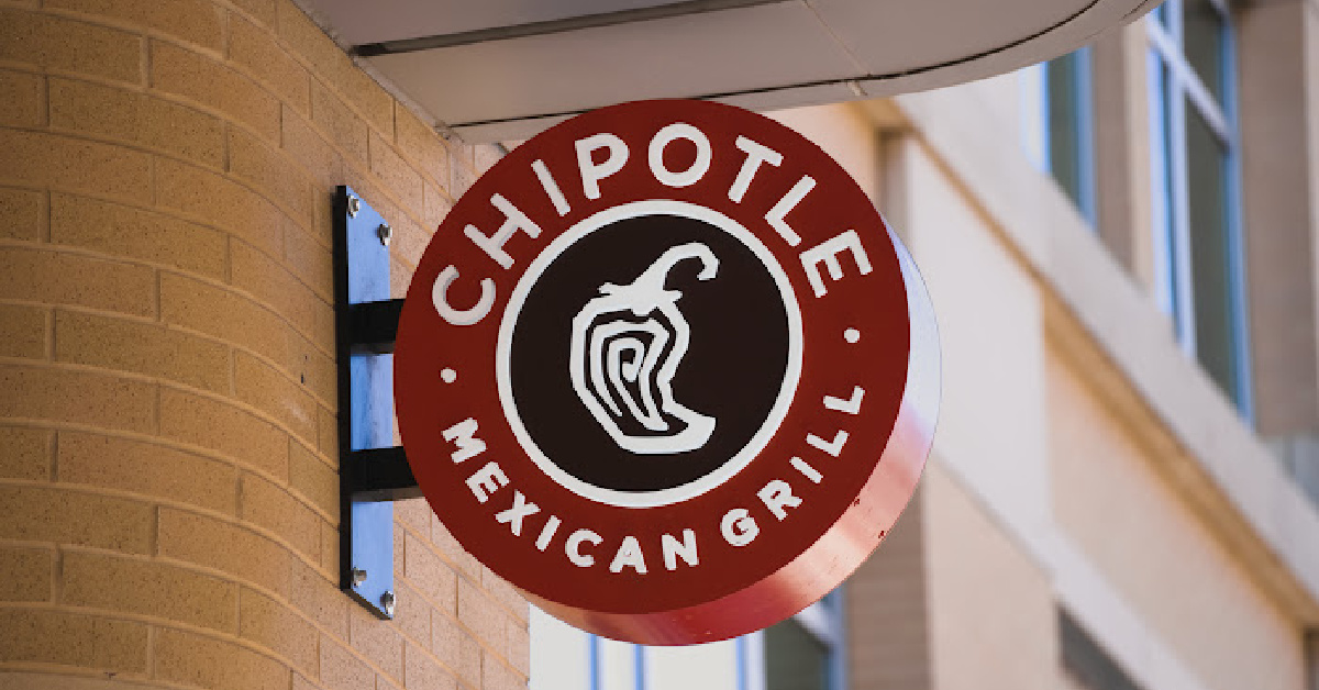 This Lady Was Sentenced To Working in Fast Food After She Threw A Burrito Bowl At A Chipotle Employee