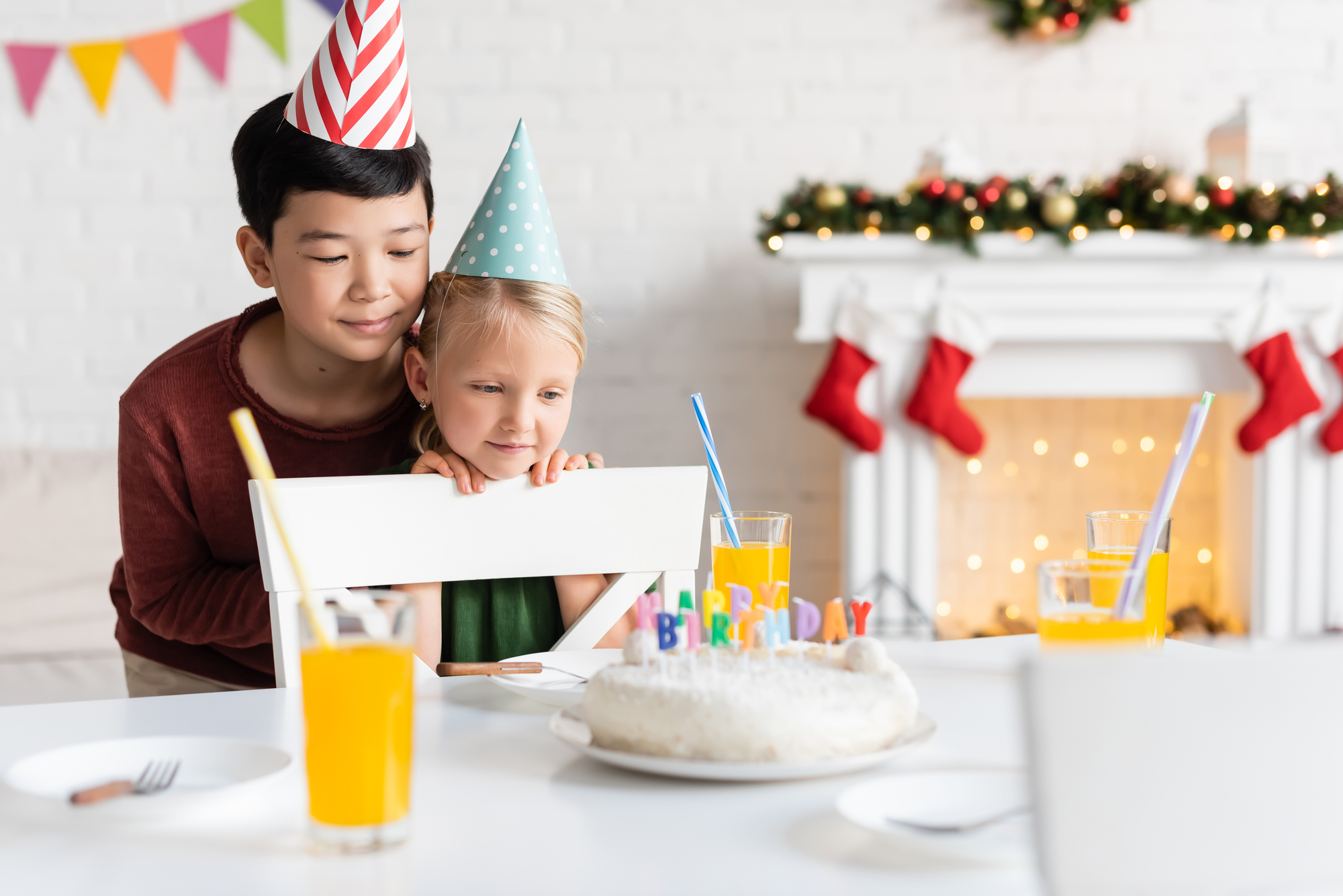 Here’s How To Make Sure Your December Baby’s Birthday Doesn’t Suck