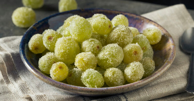 Here’s How To Make The Prosecco Grapes Everyone is Talking About