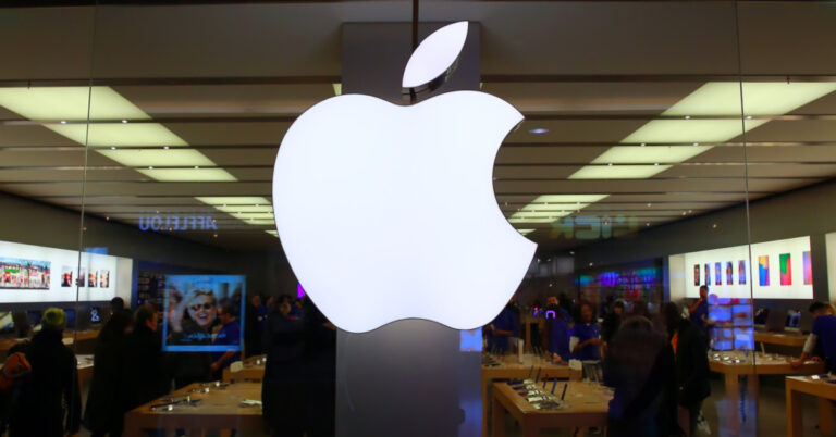 Apple Is Forcing Some California Employees To Move To Texas In Order To Keep Their Job