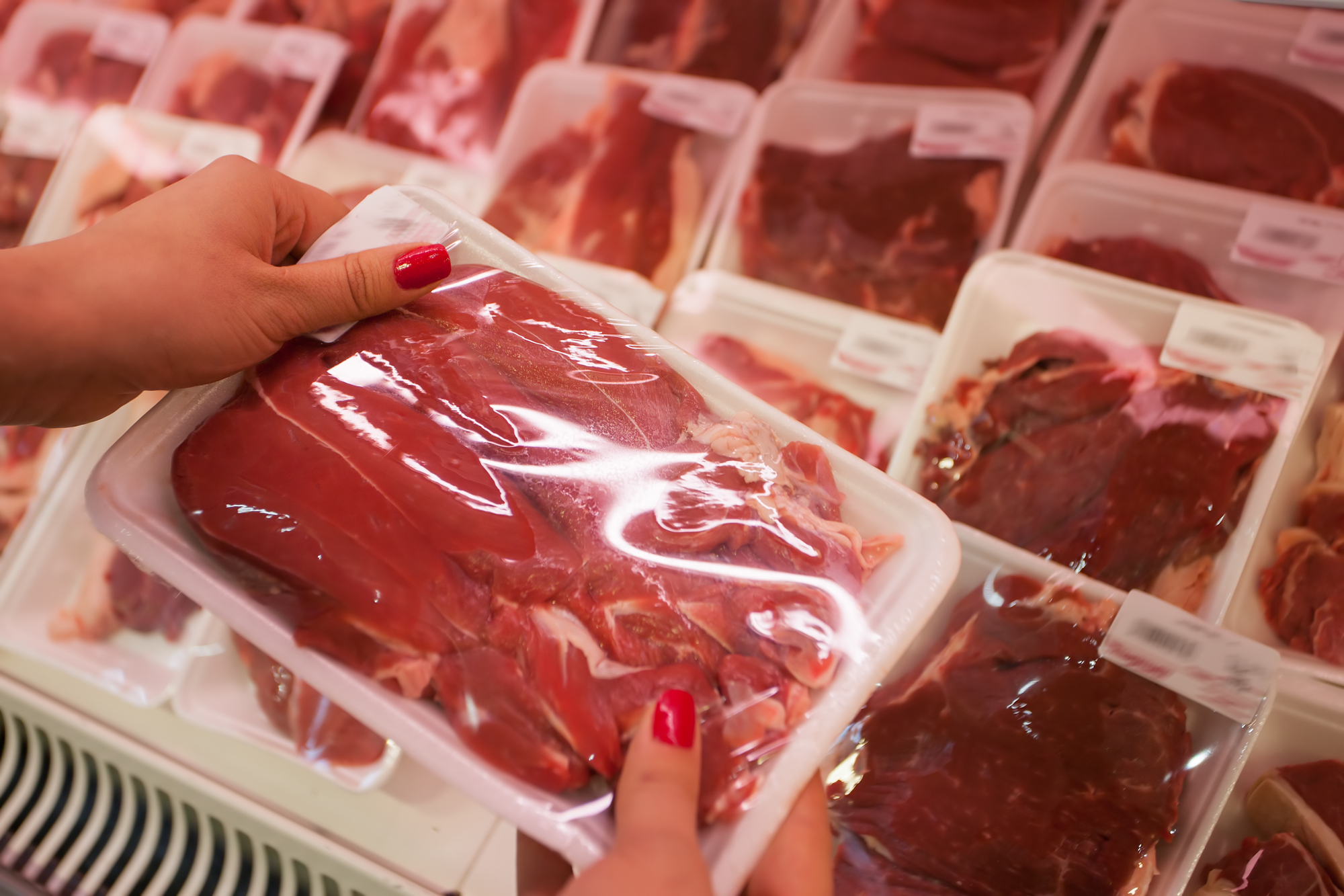 This Supermarket Just Added GPS Trackers to Meat Packages Due to Theft and I Have So Many Questions