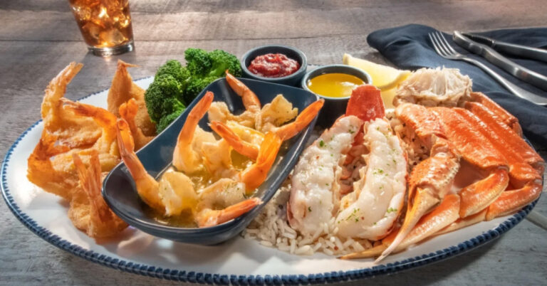 Red Lobster Is Considering Bankruptcy and People Are Distraught Over It 